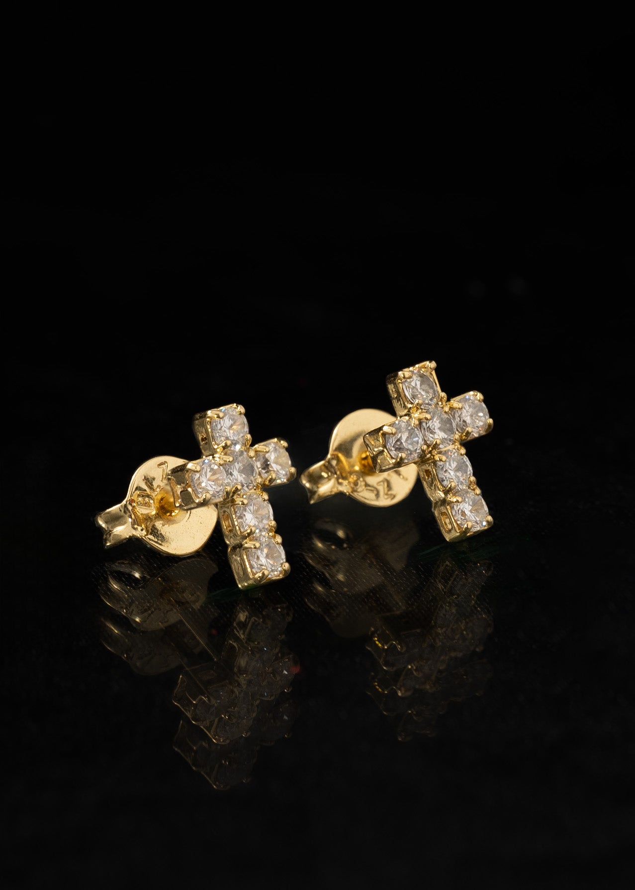 Cross 6 Zirconia 0.8mm Earrings