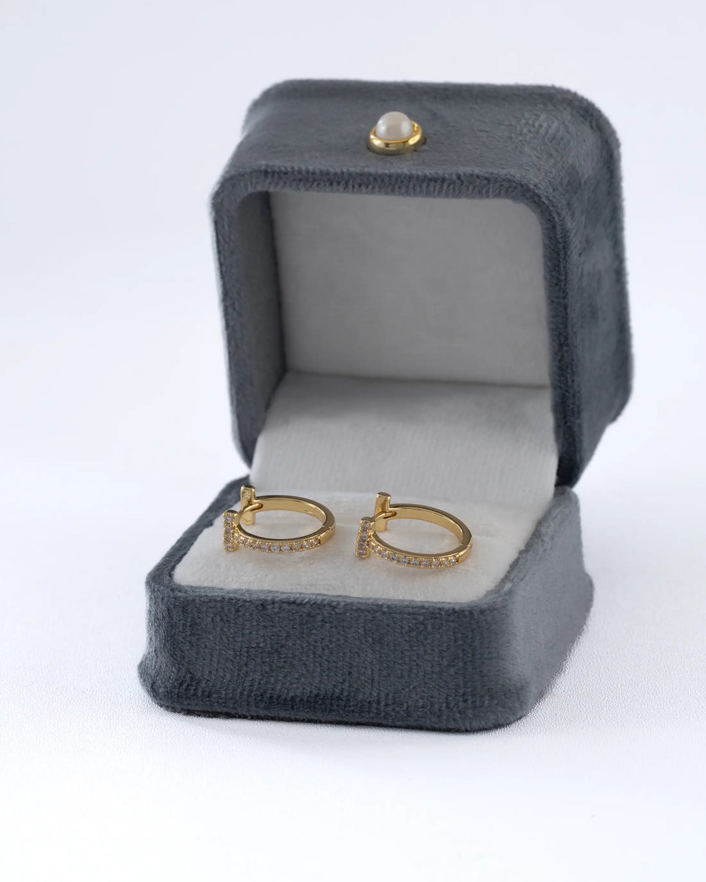 Aurea Trace Hoop Earrings