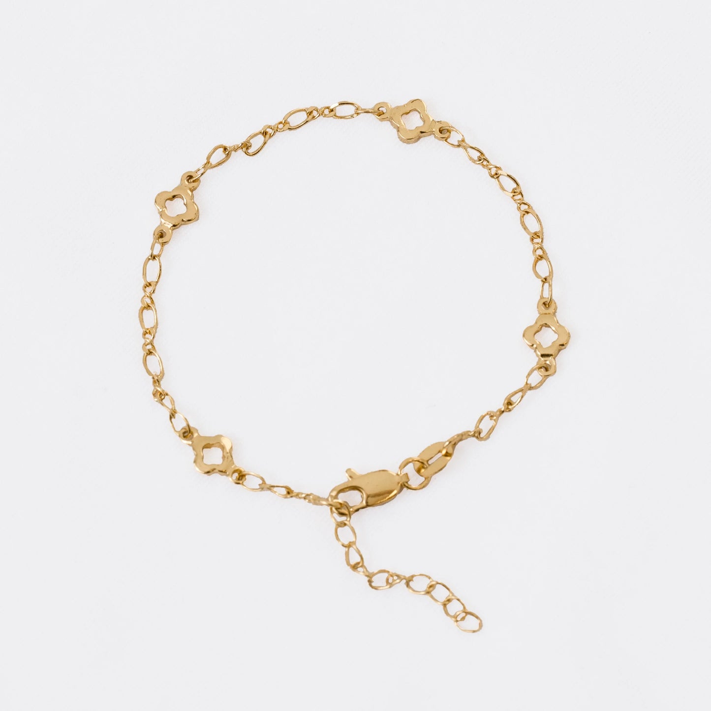 Clover Outline Bracelet